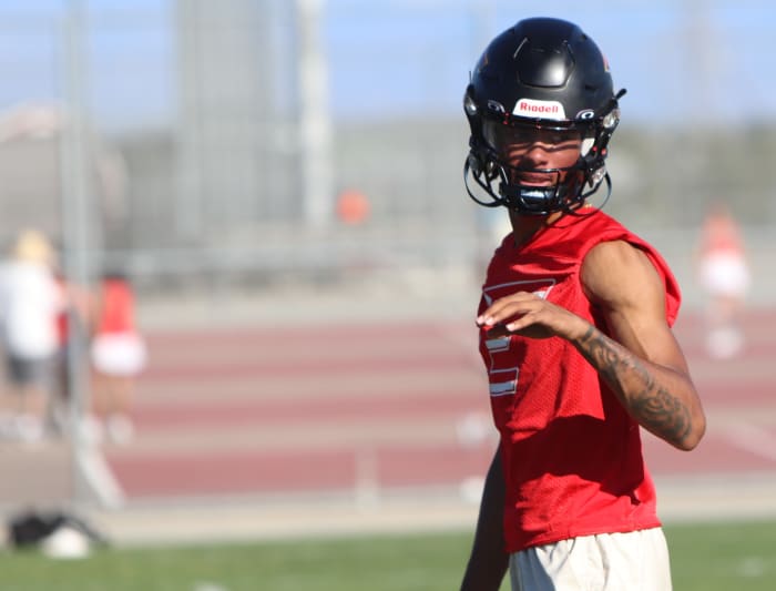 Etiwanda QB Dermaricus Davis by John Murphy 10-24-2023100420232
